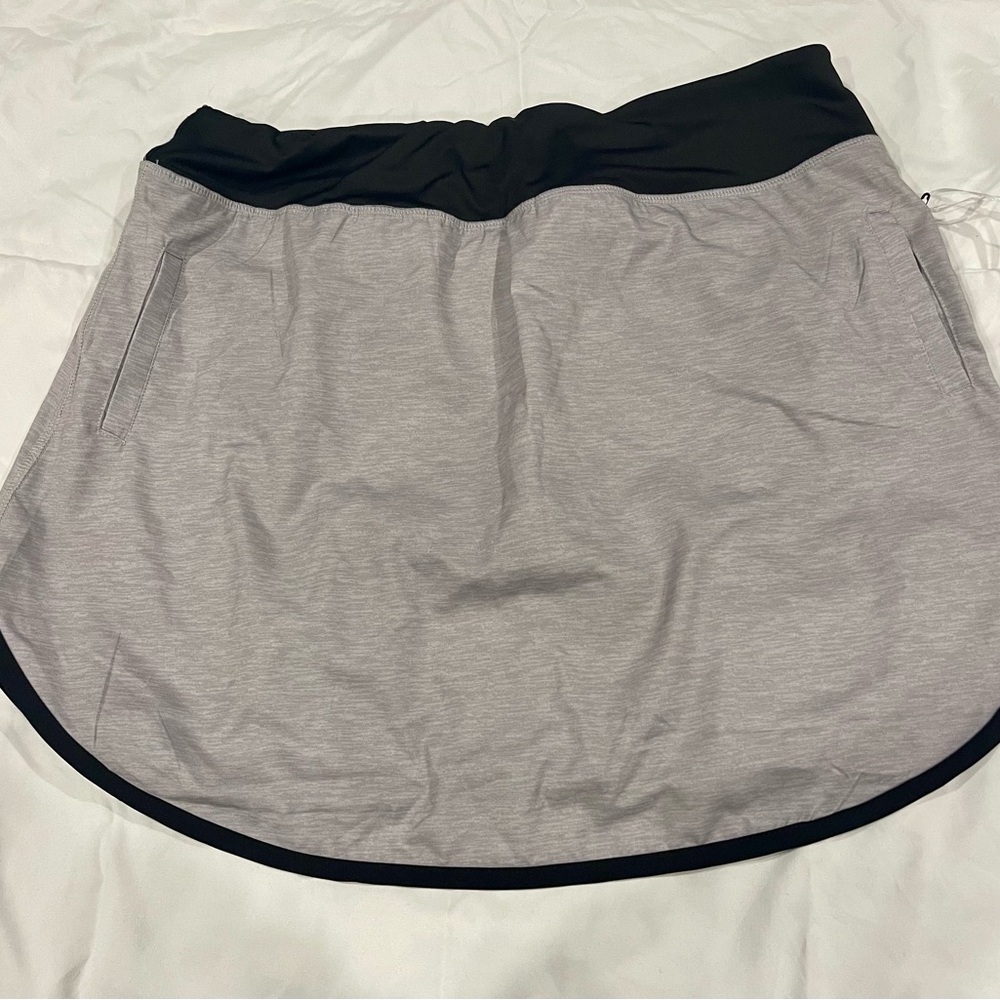 Simply Southern gray skort. NWT